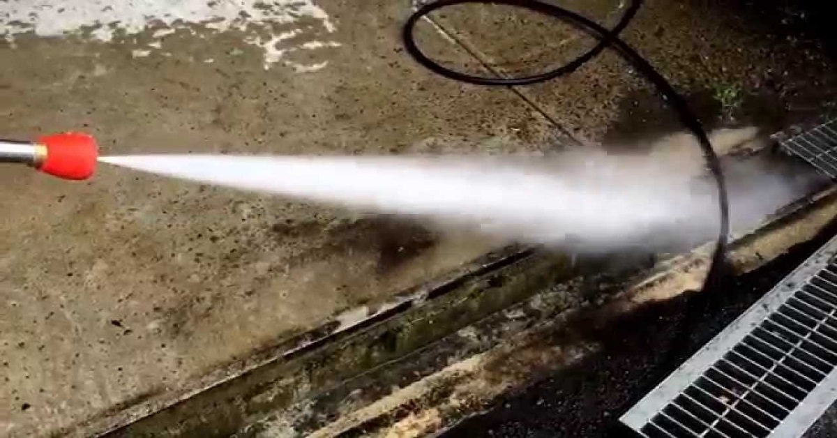 Limpeza Técnica Industrial em Águas da Prata - SP | Hidrojateamento SP - Caminhão Alta Pressão